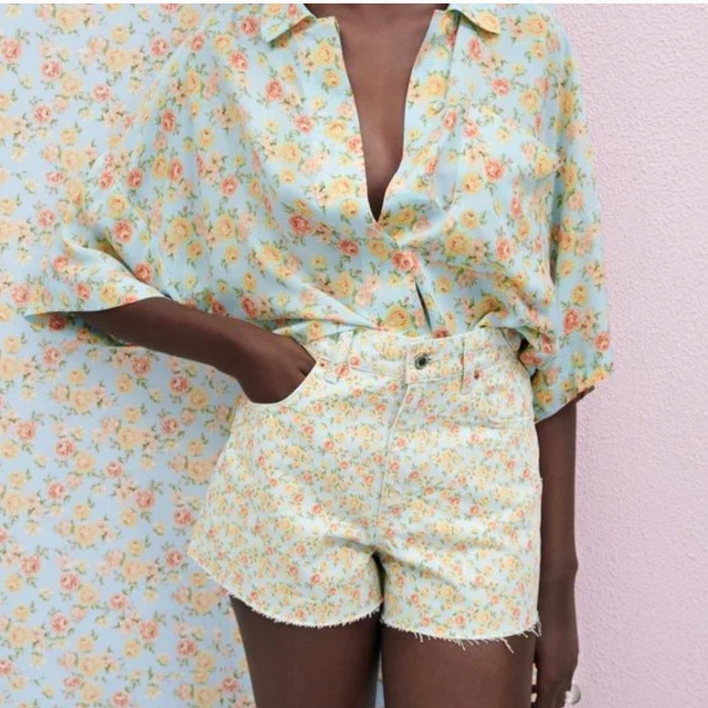 coordinated set - Zara shorts and button down- worn only once :)